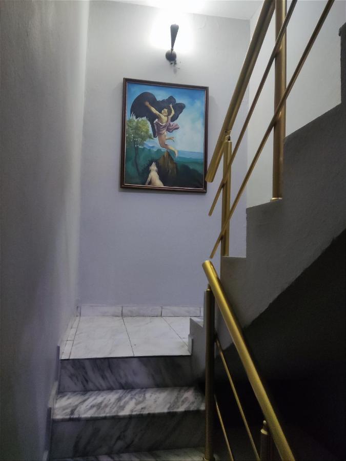 Dafina Hotel 地拉那 外观 照片